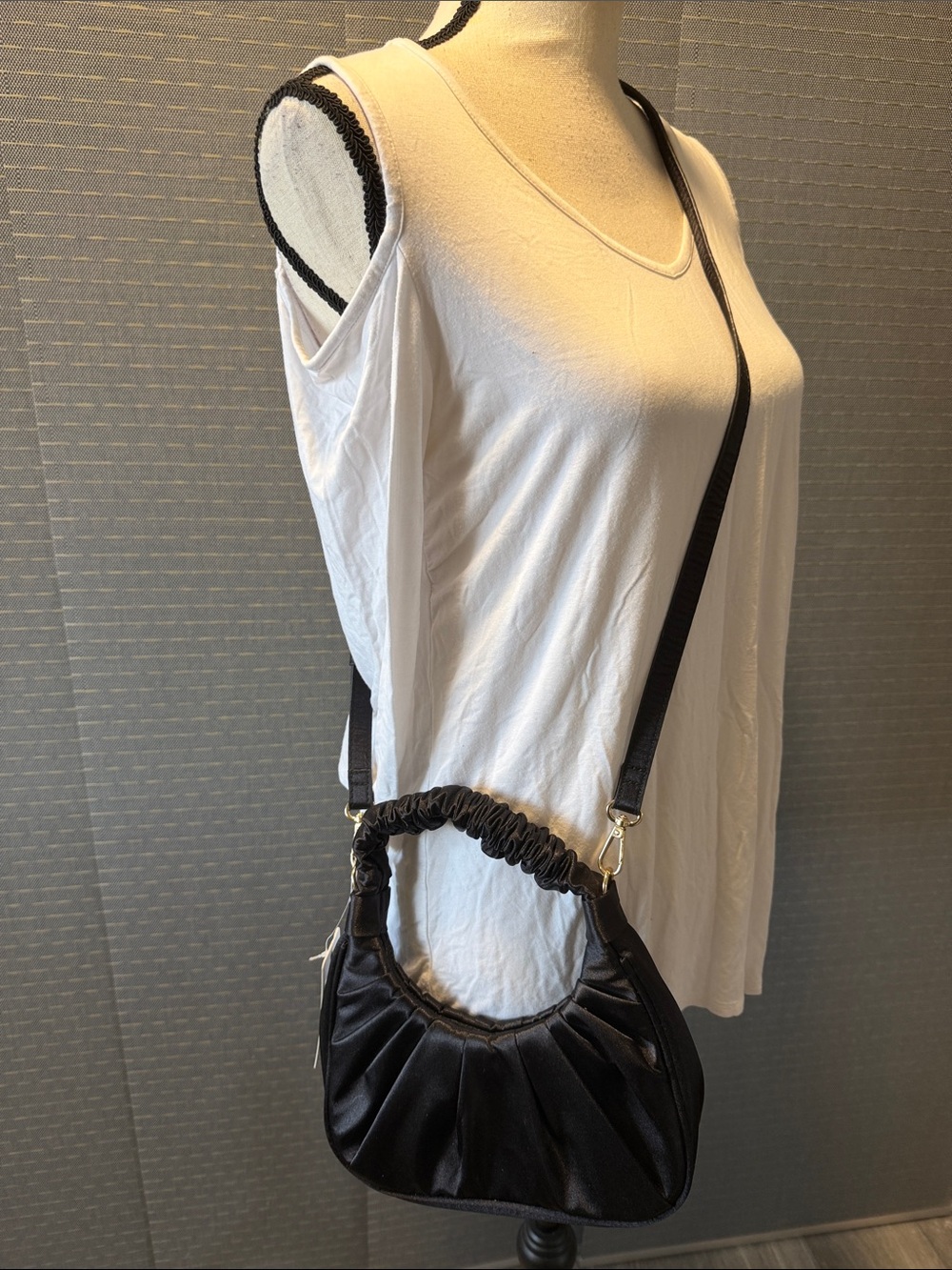 Urban Expressions Convertible Crossbody Bag